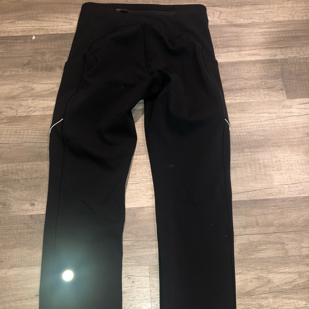 Women’s lululemon capri leggings